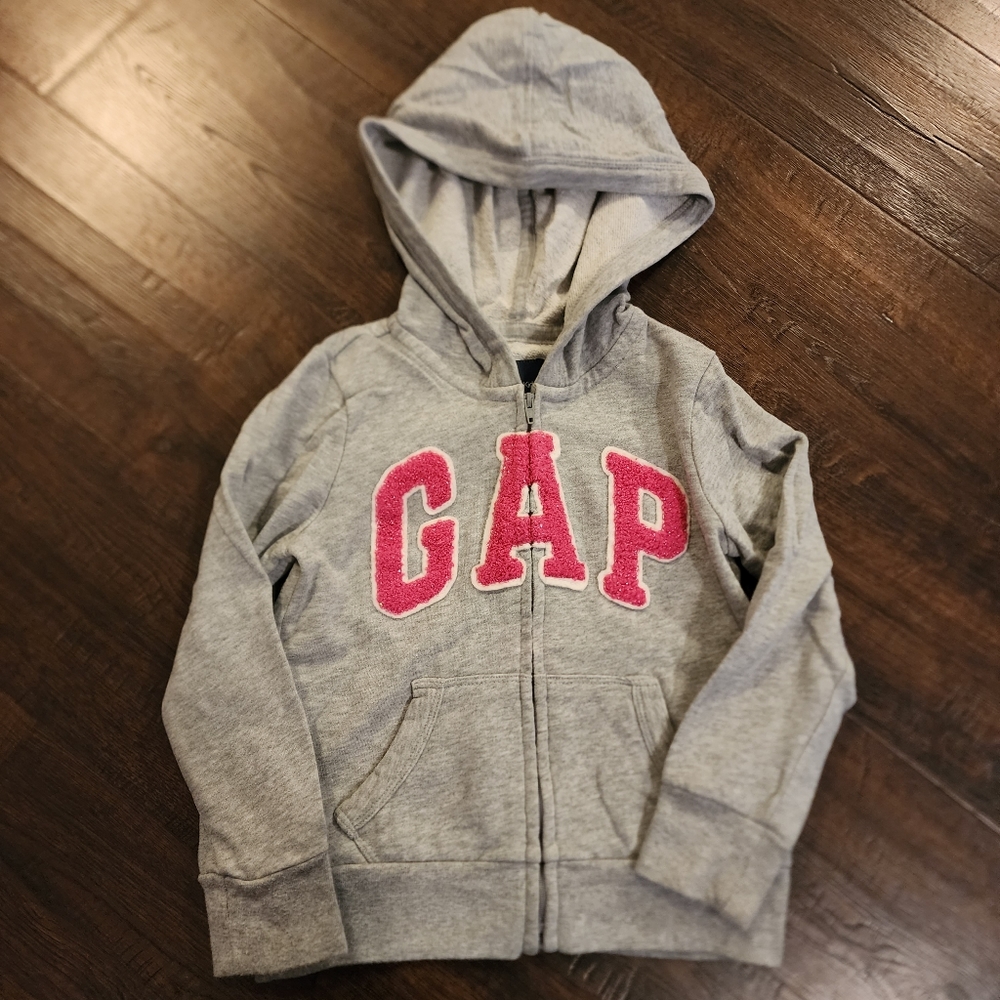 Gap Girls Zip Up Hoodie Sweatshirt, size 4/5, like new!